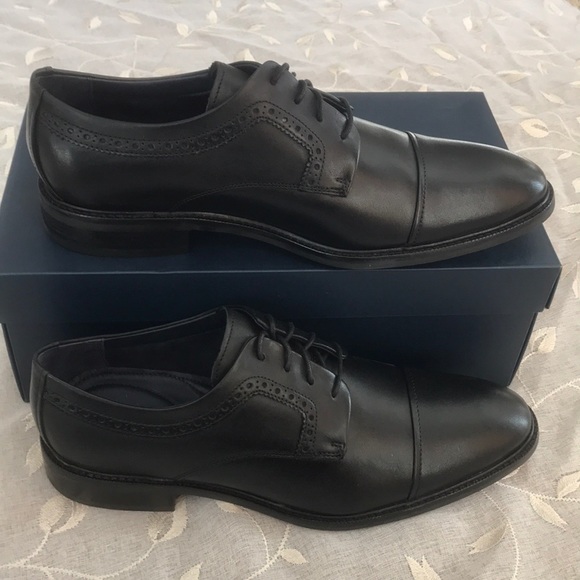 COLE HAAN Buckland Cap Toe Oxford - Picture 4 of 8